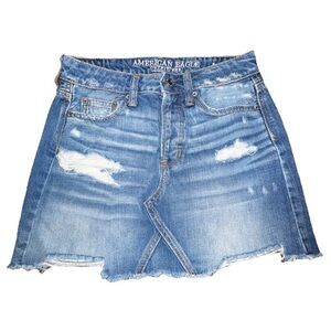 Women’s American Eagle Denim Jean Skirt Size 00 Distressed Medium Wash